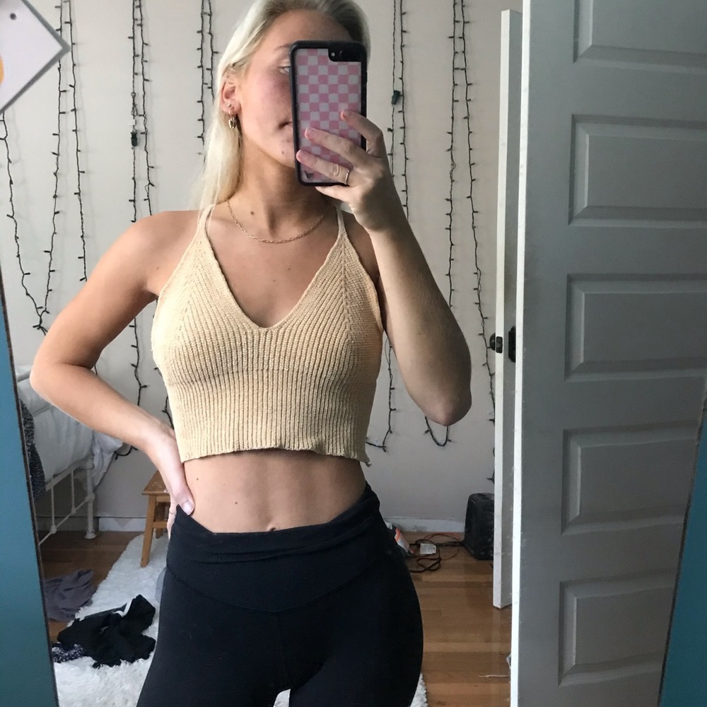 Beginning Boutique knitted tank size s